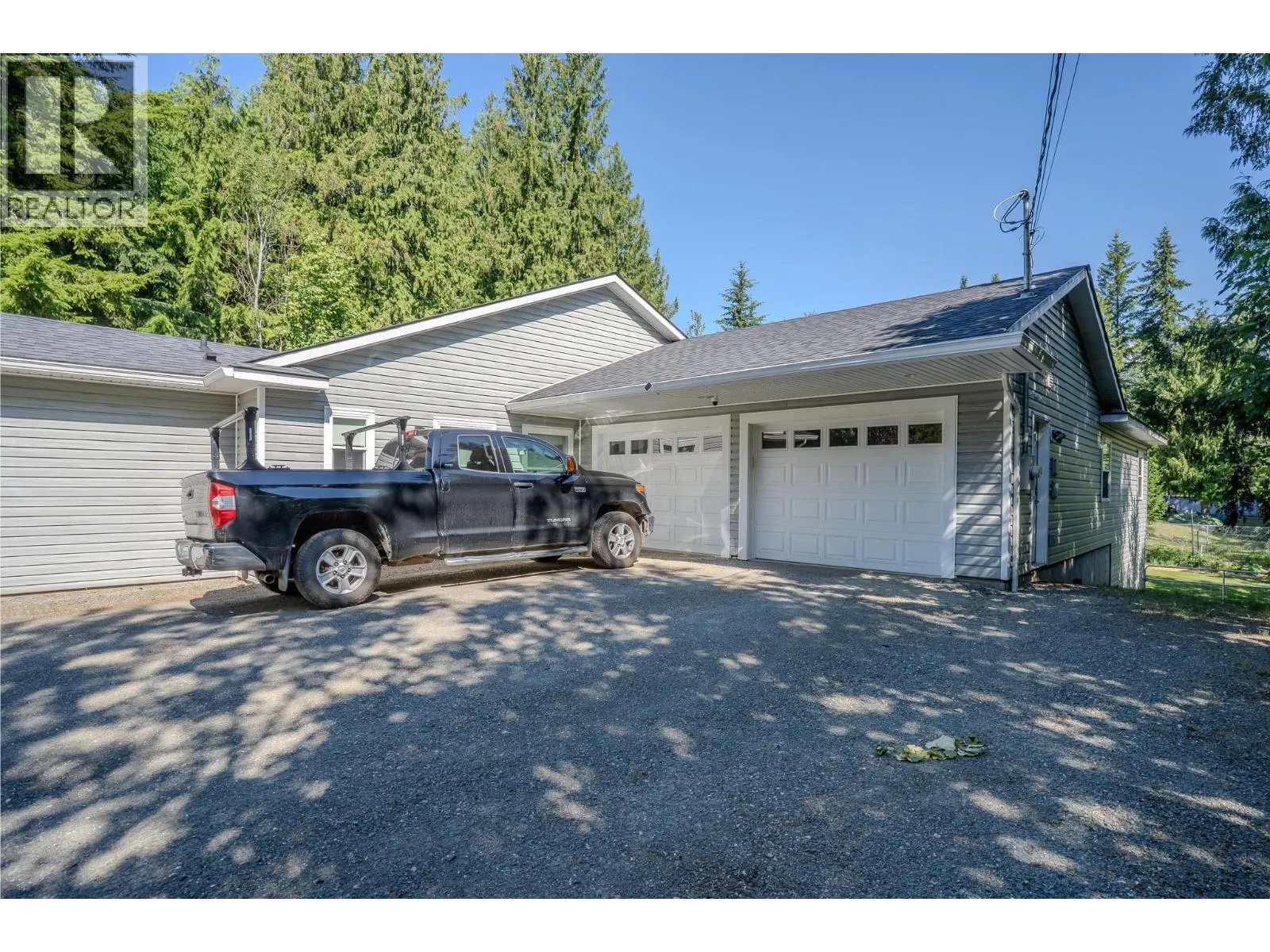 2399 HILLEN Crescent