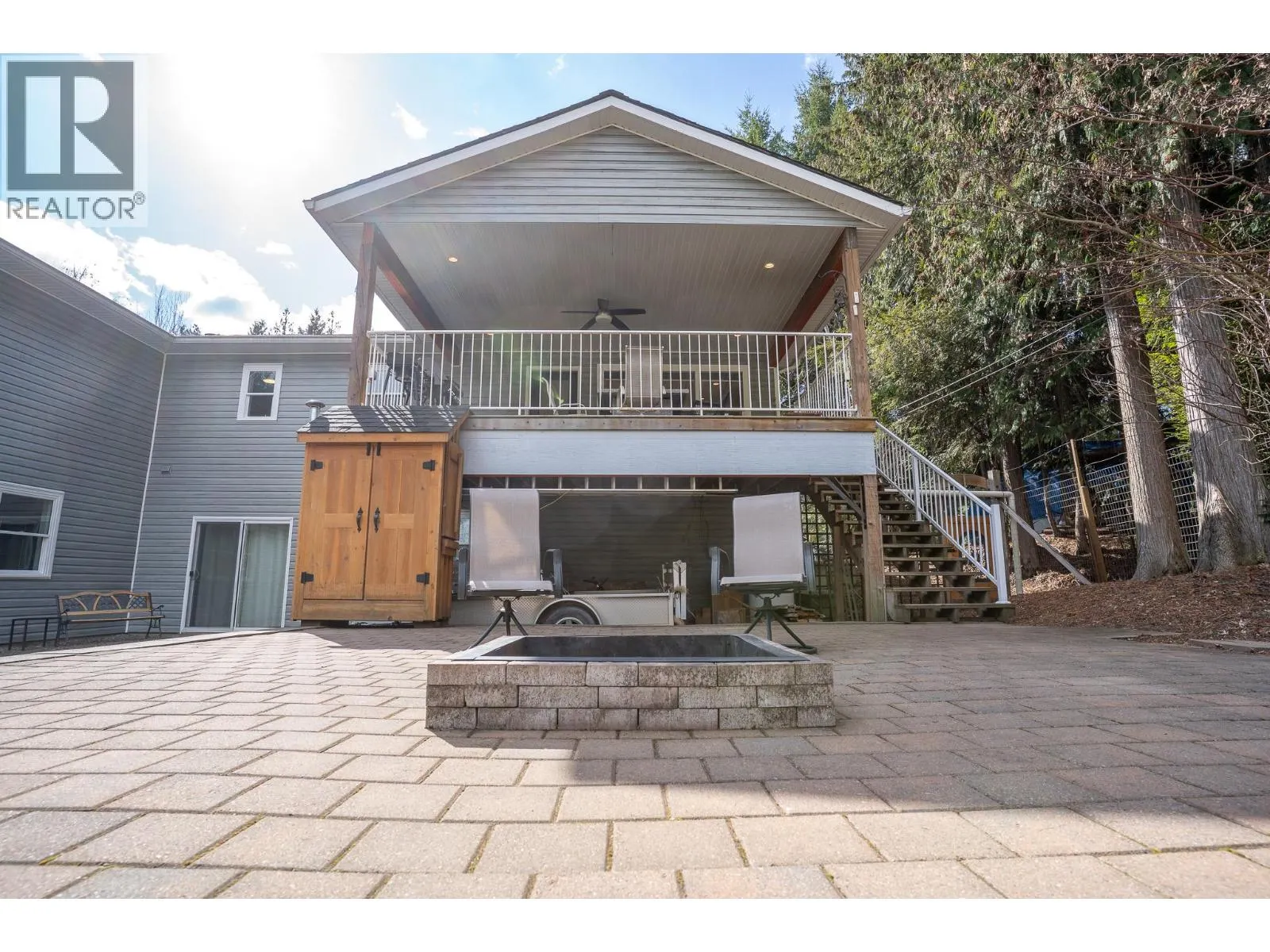 2399 HILLEN Crescent