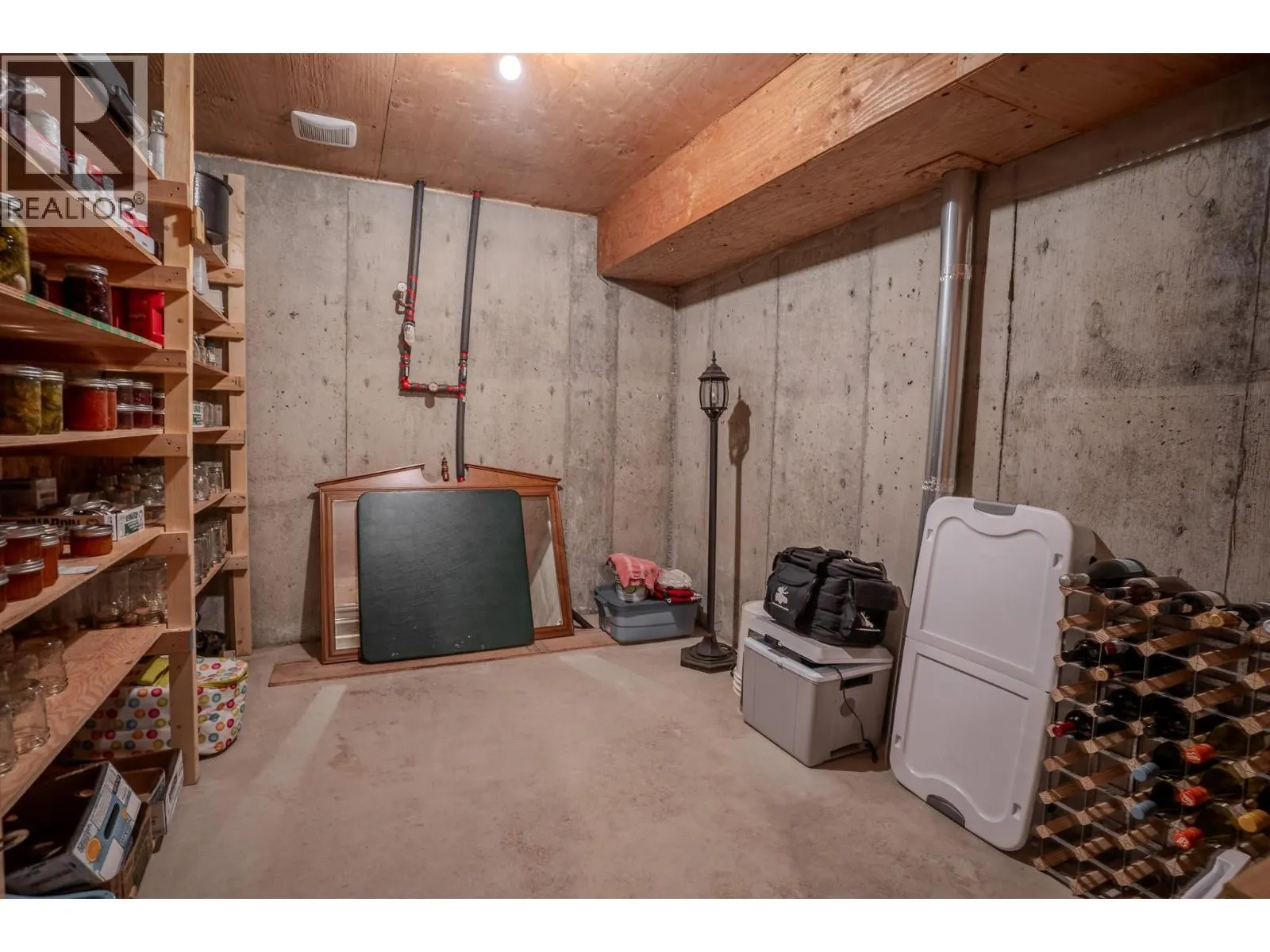 2399 HILLEN Crescent