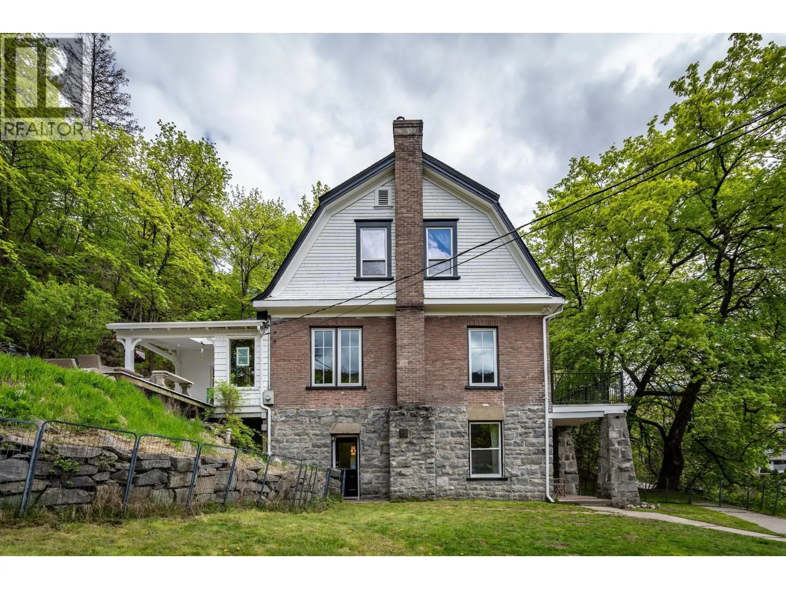 519 Cedar Street