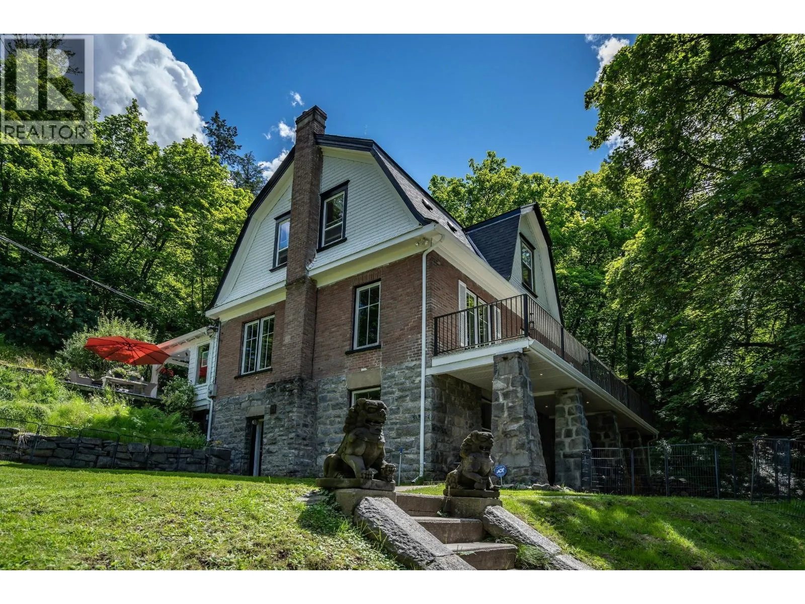 519 Cedar Street
