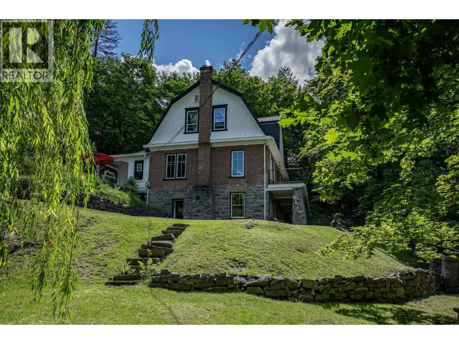 519 Cedar Street
