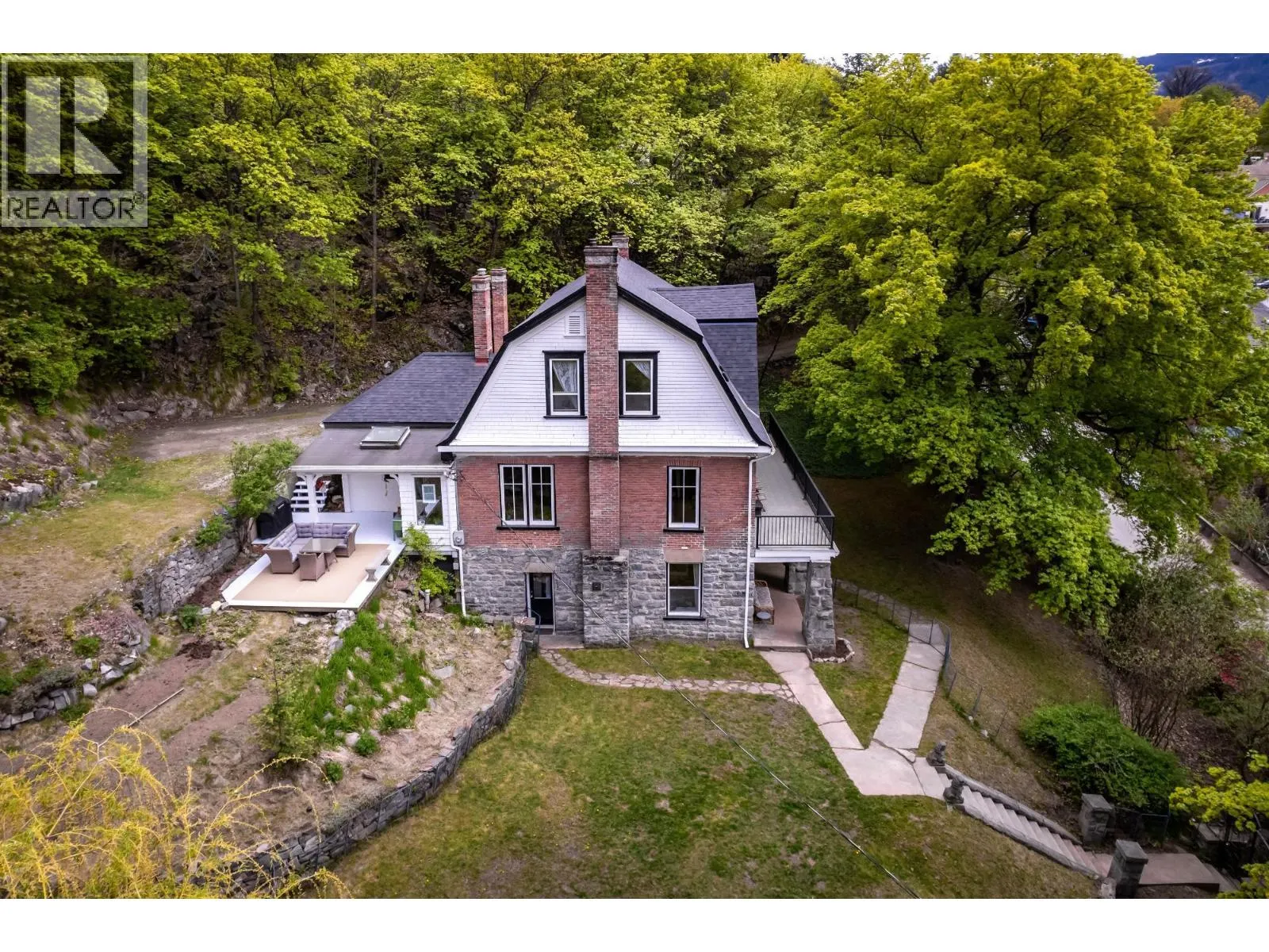 519 Cedar Street