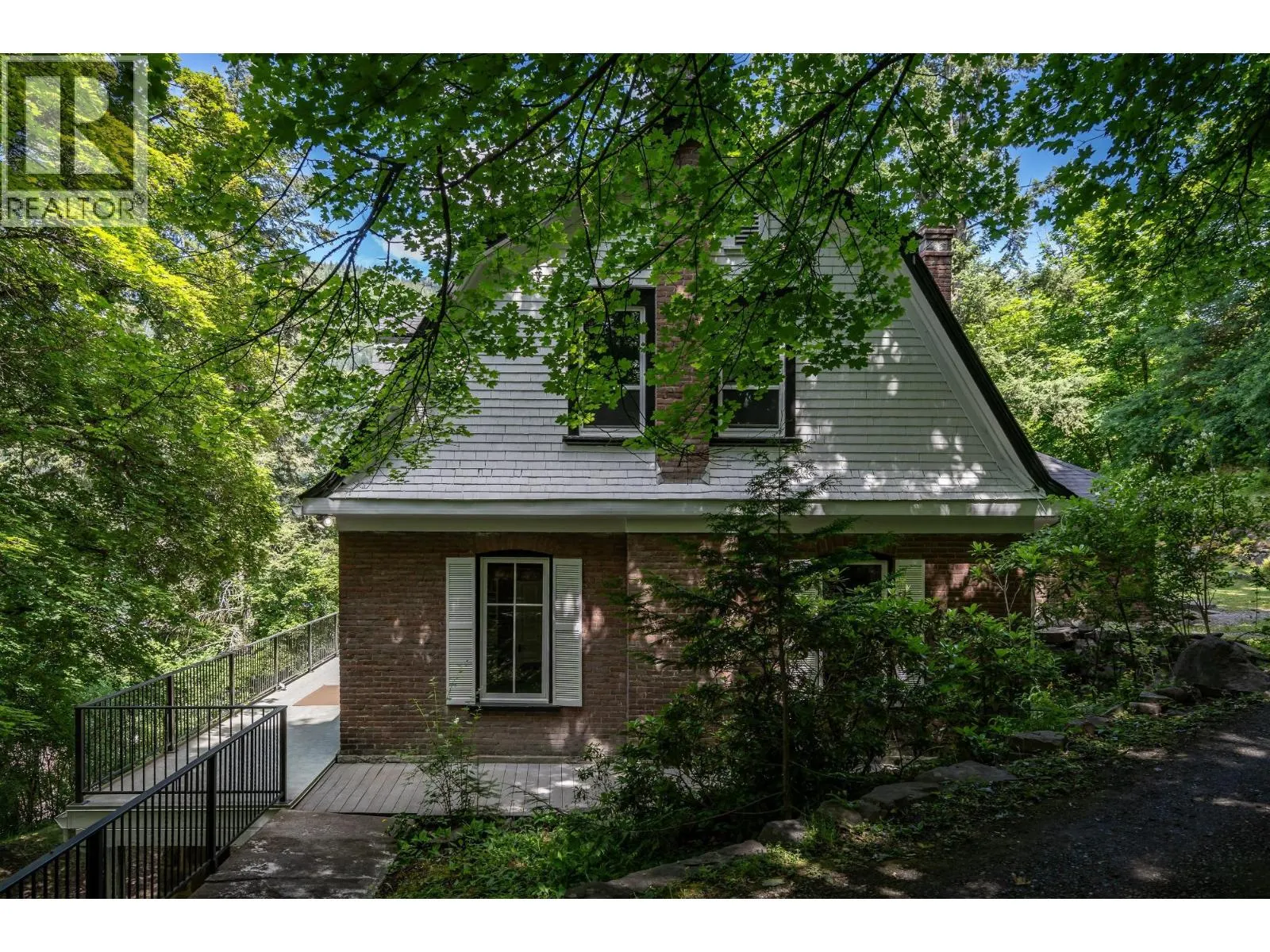519 Cedar Street