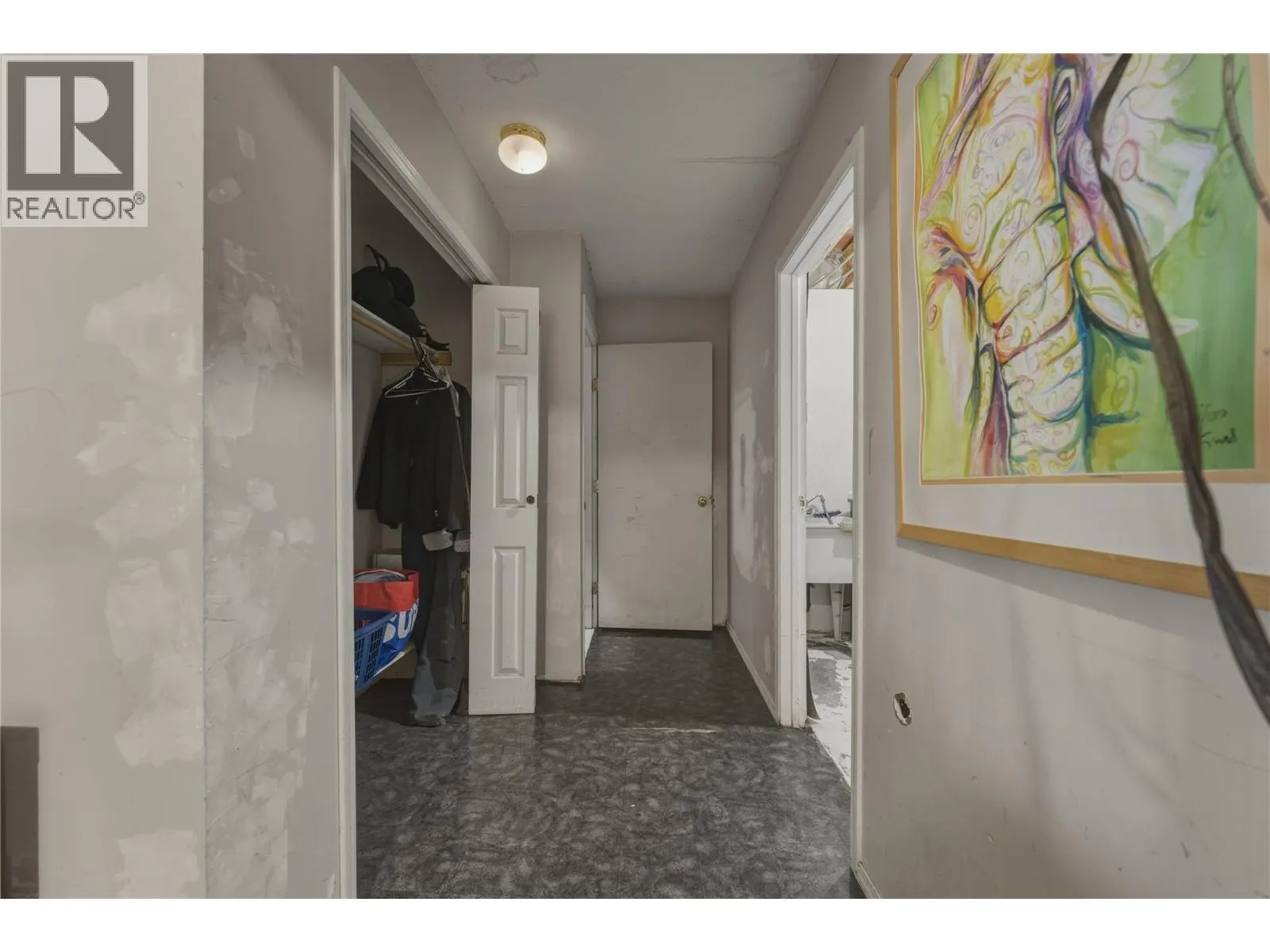 4864 South Grandview Flats Road