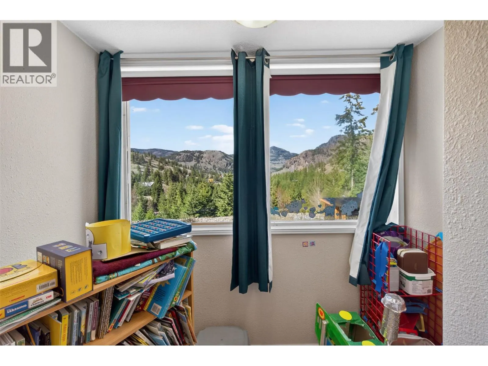 561 Grand Oro Road
