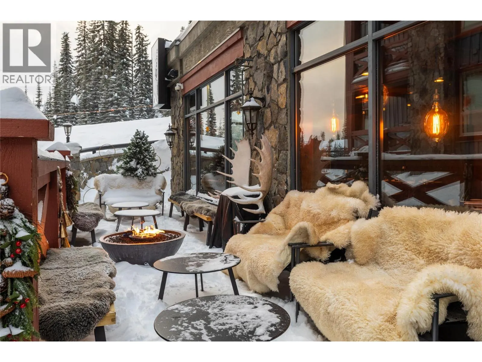 5259 Big White Road Unit# 201