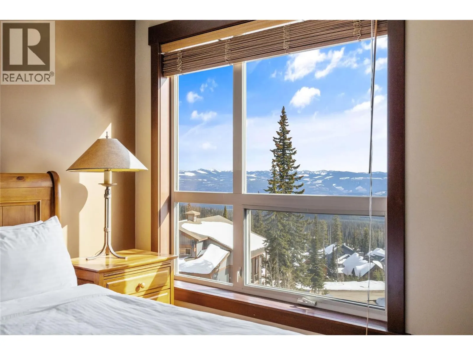 5259 Big White Road Unit# 201