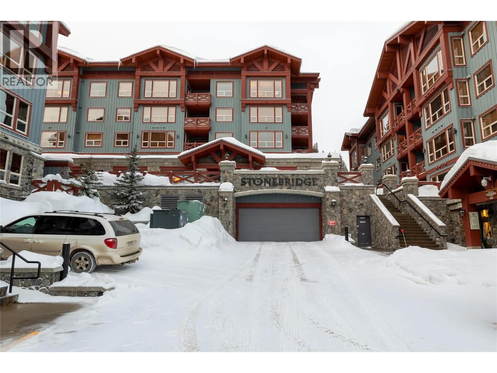 5259 Big White Road Unit# 201