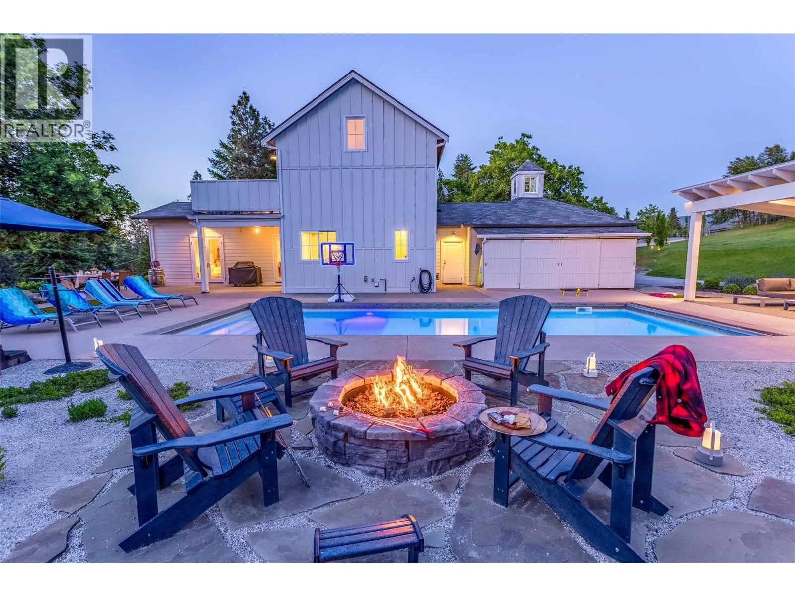 2376 Saucier Road
