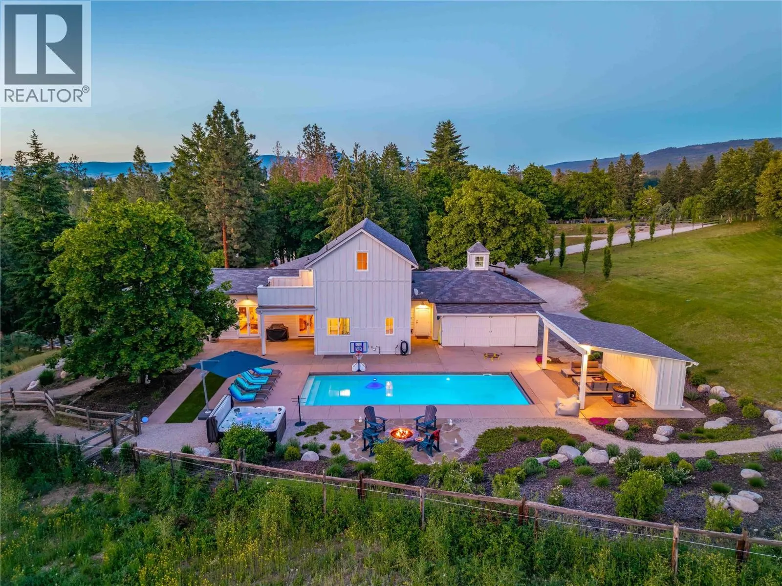 2376 Saucier Road