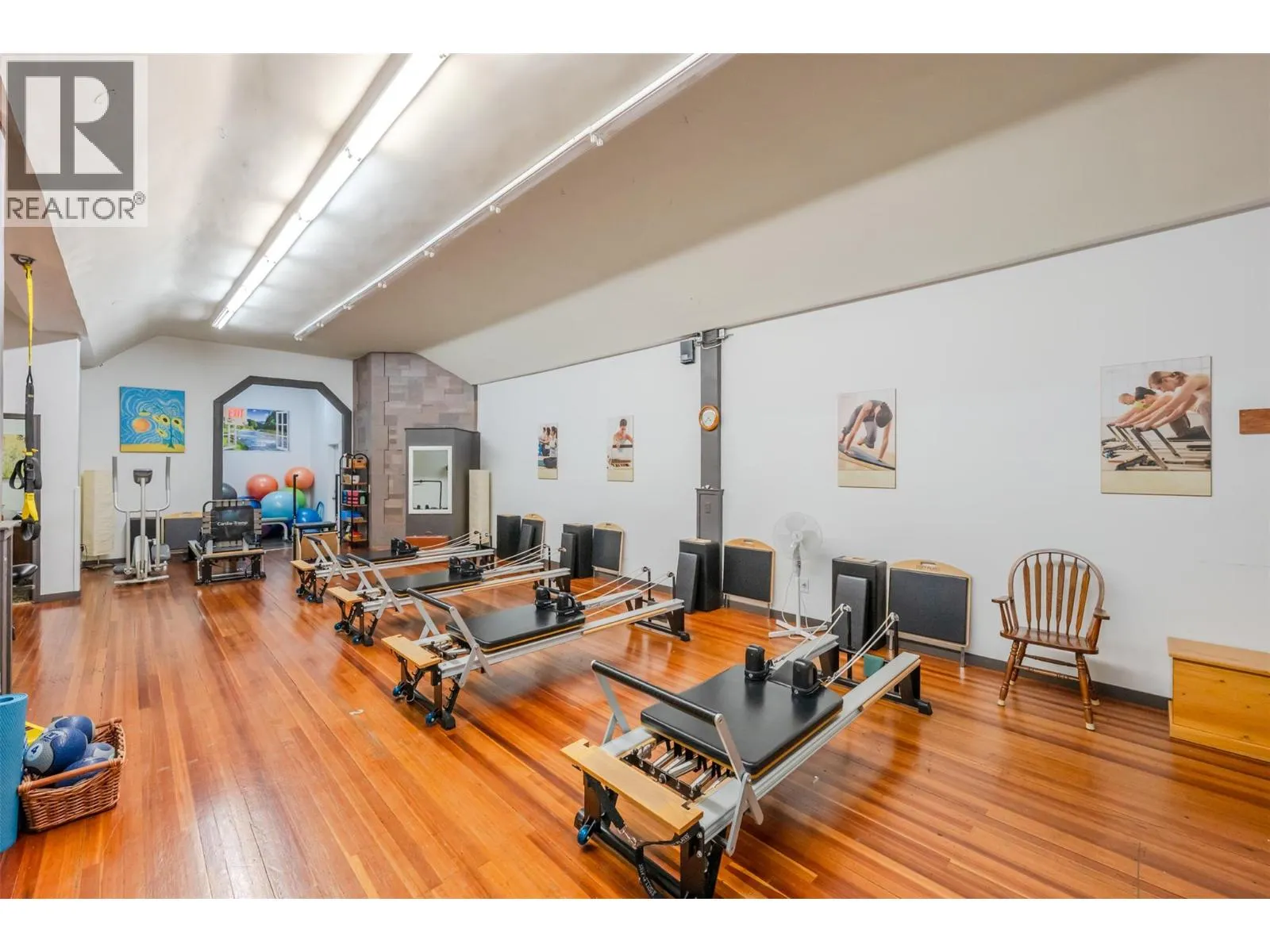 6222 Main Street