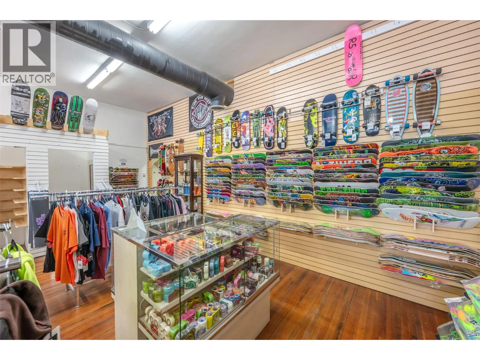 6222 Main Street