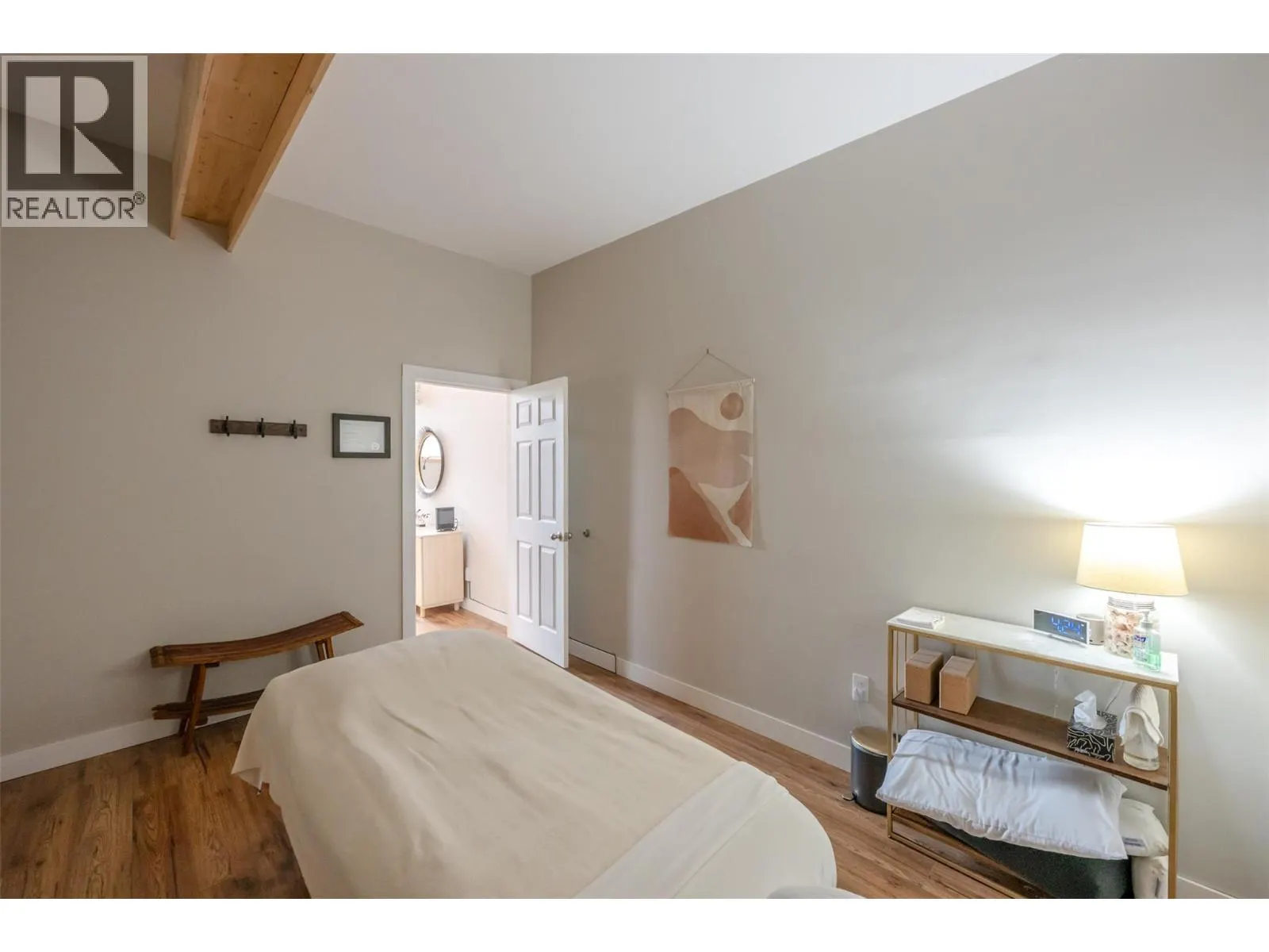 6222 Main Street