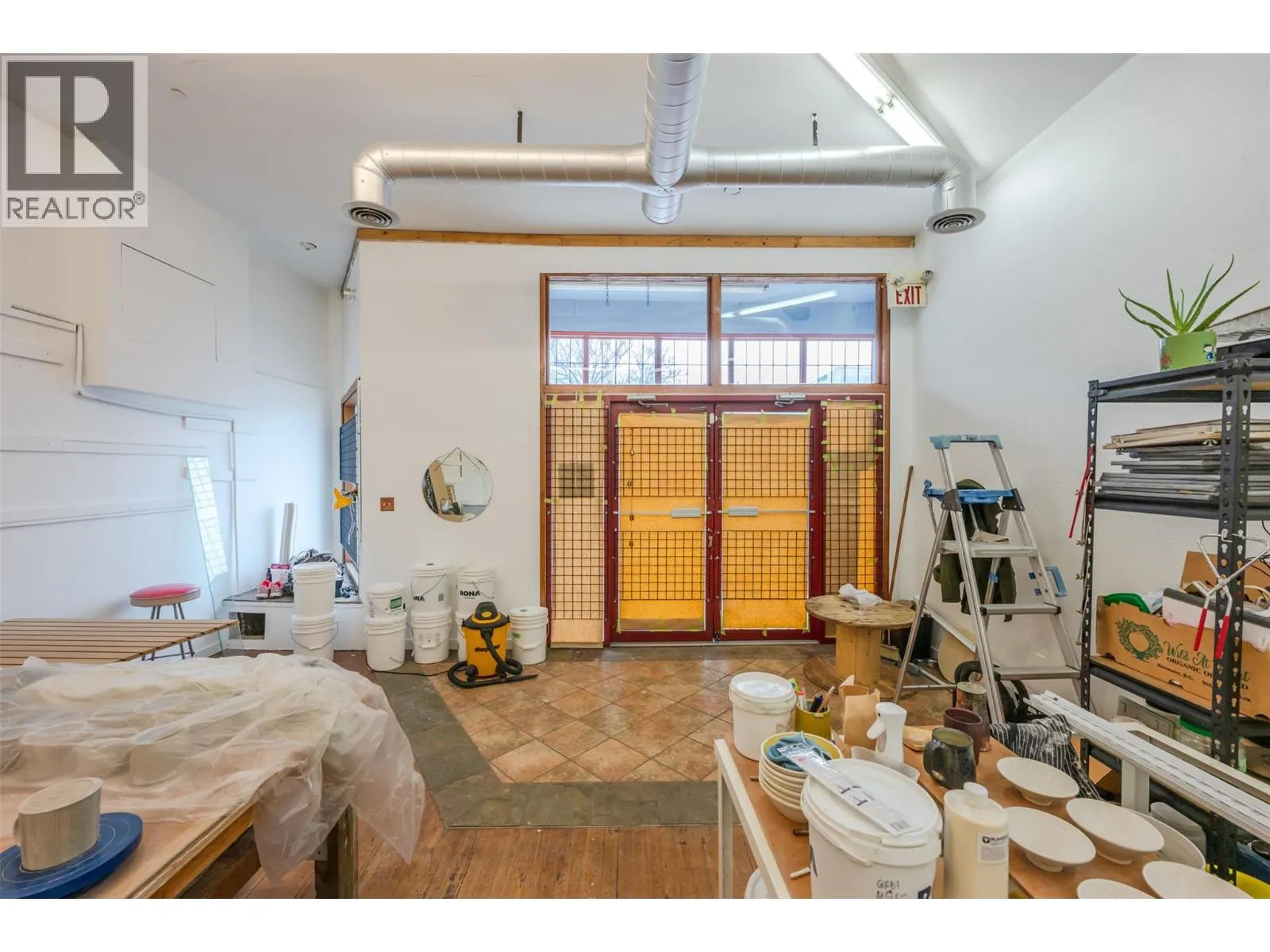 6222 Main Street