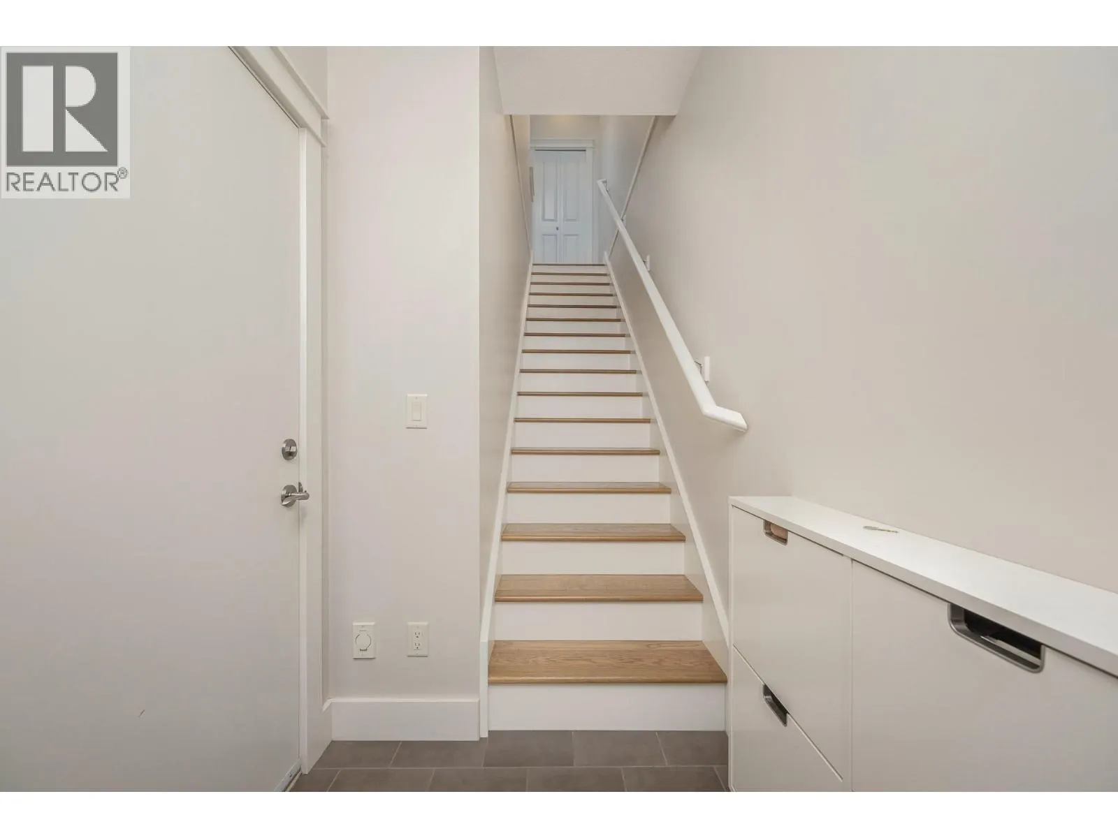 333 Longspoon Drive Unit# 26