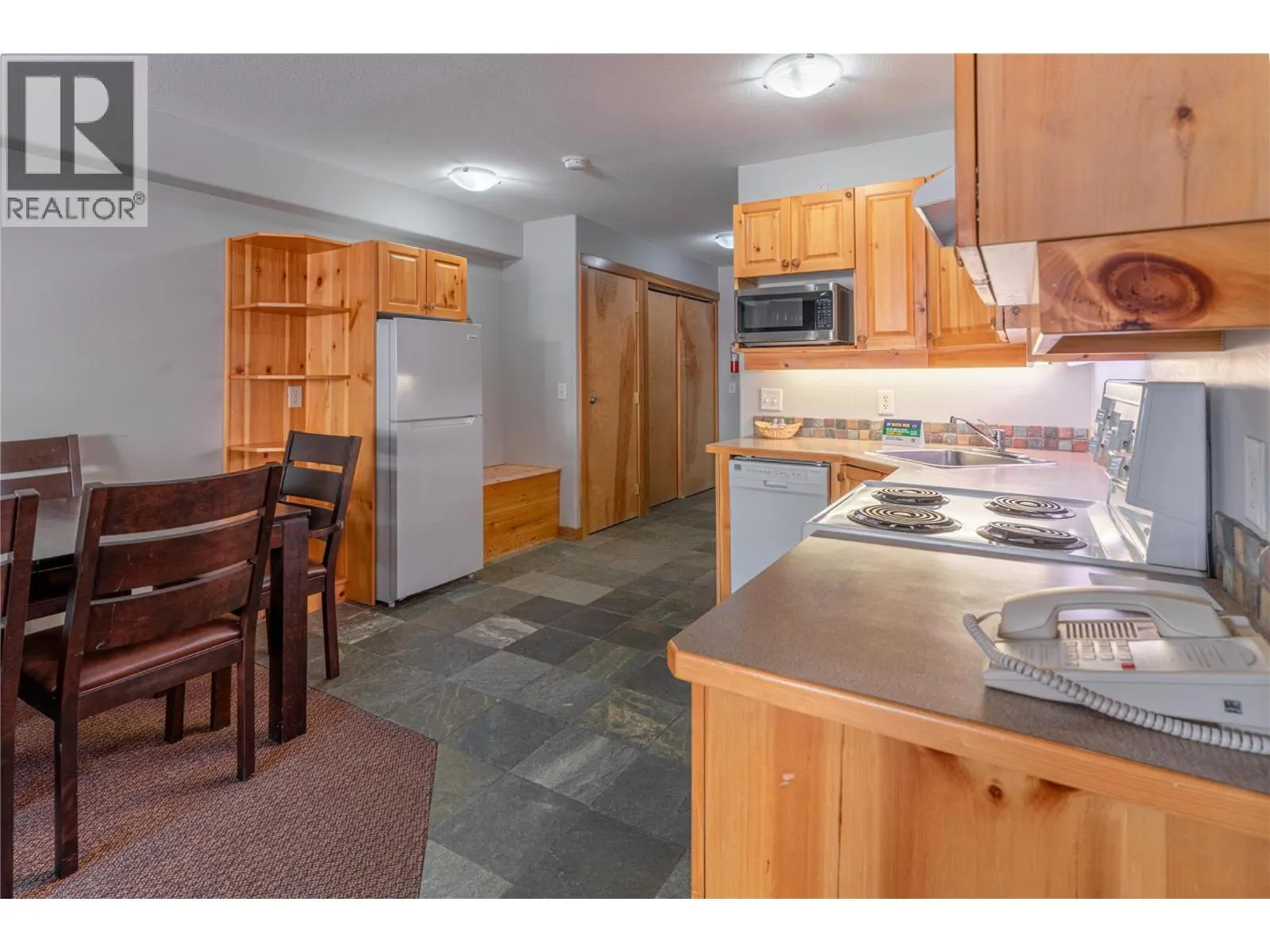 5335 Big White Road Unit# 307/309