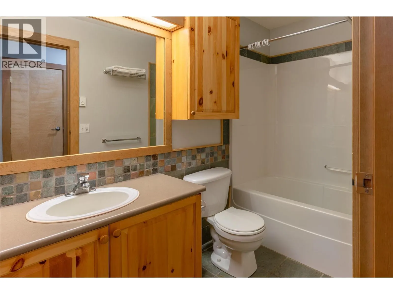 5335 Big White Road Unit# 307/309