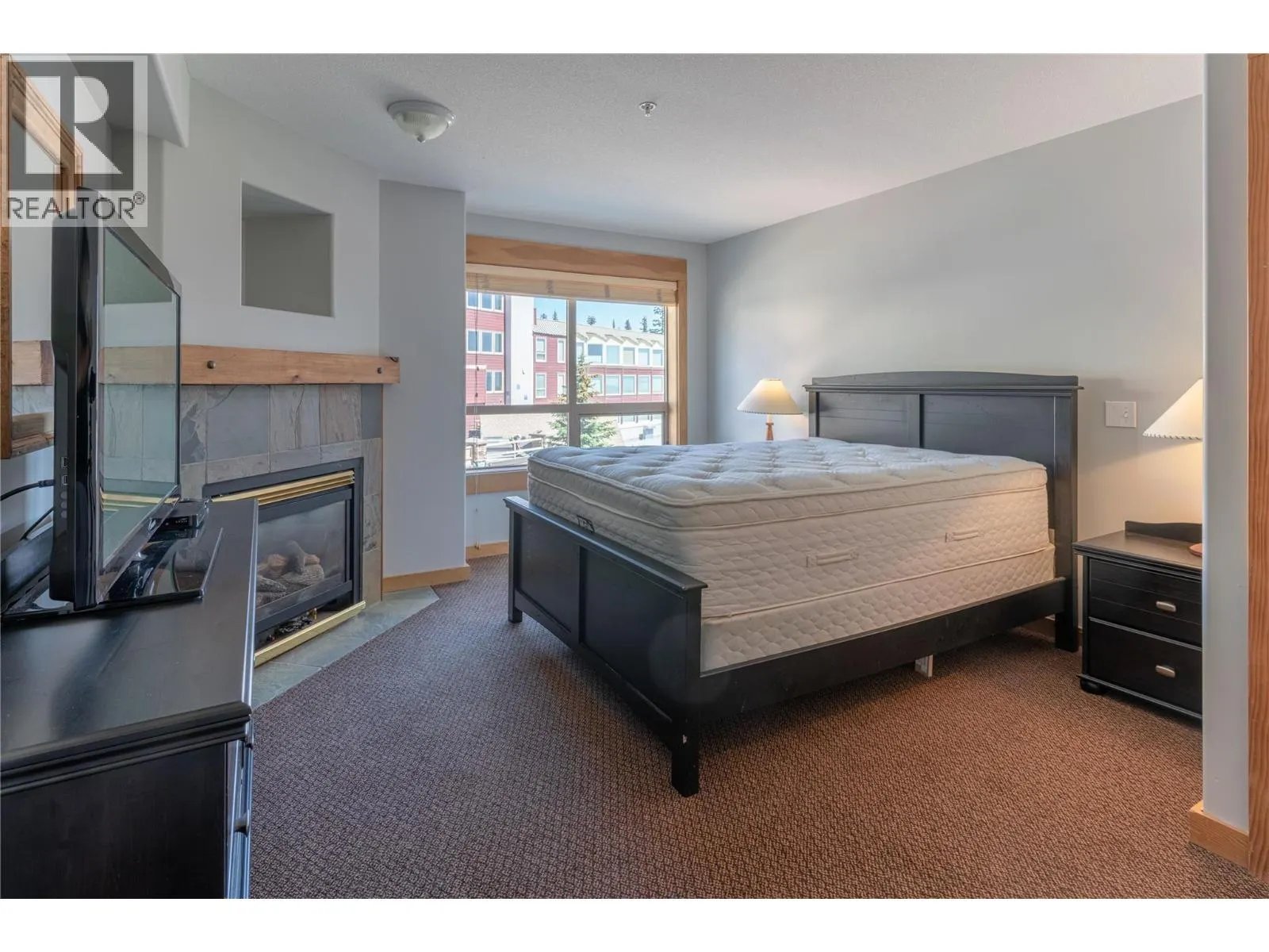 5335 Big White Road Unit# 307/309