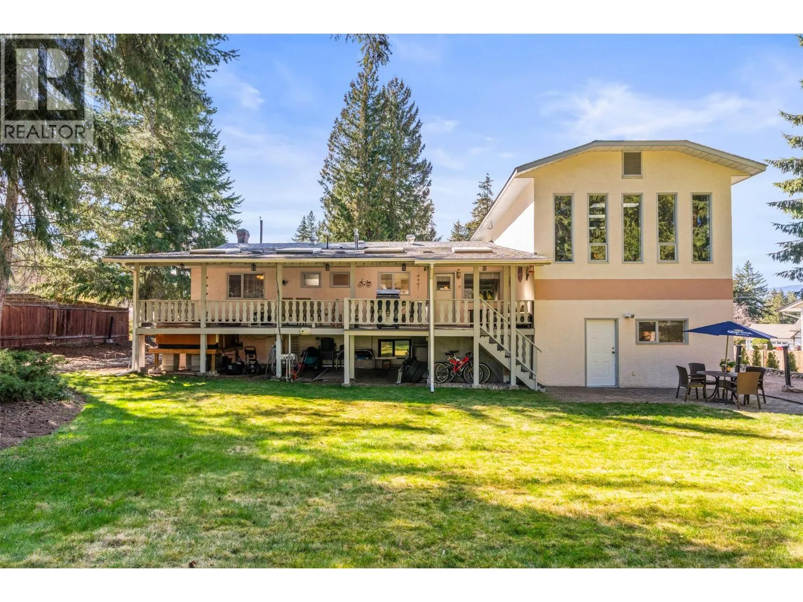 3419 Larch Drive