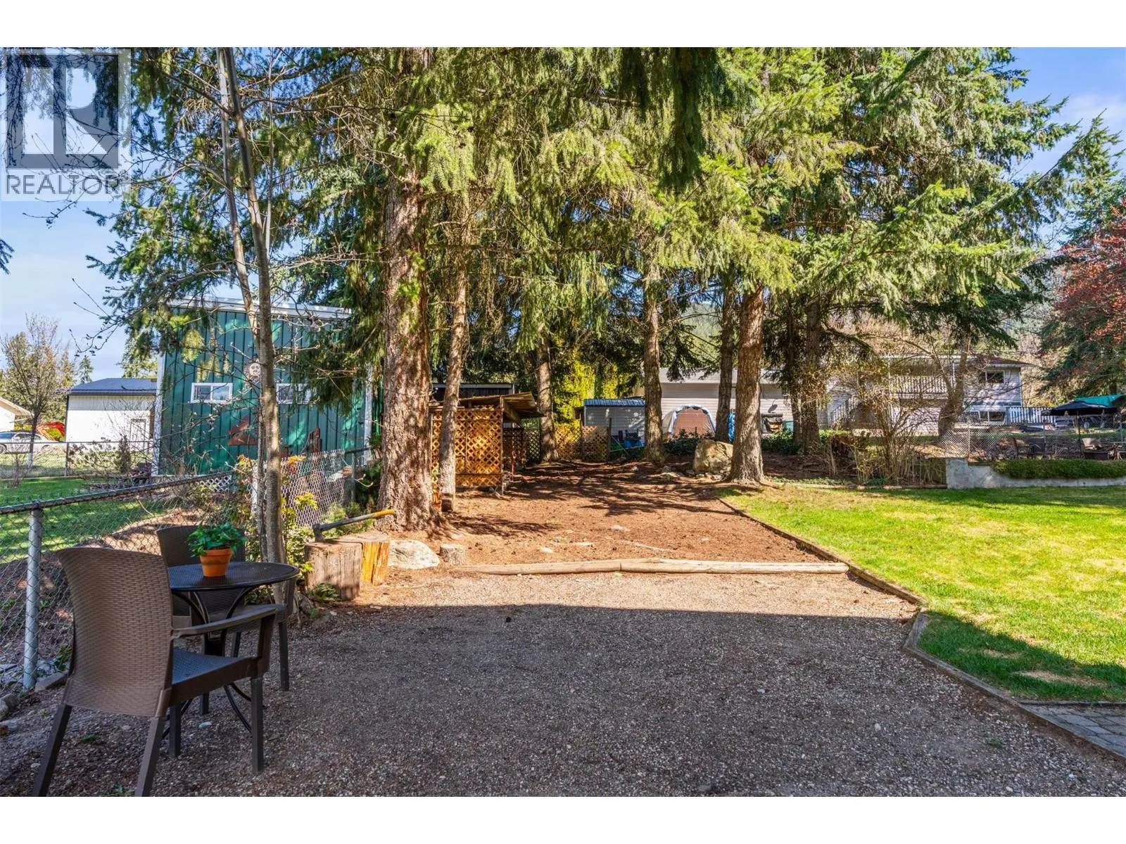 3419 Larch Drive