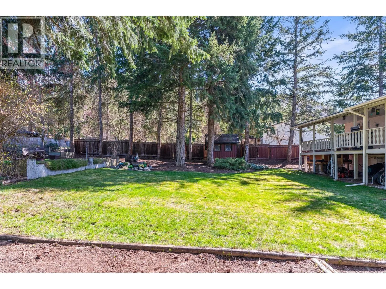 3419 Larch Drive