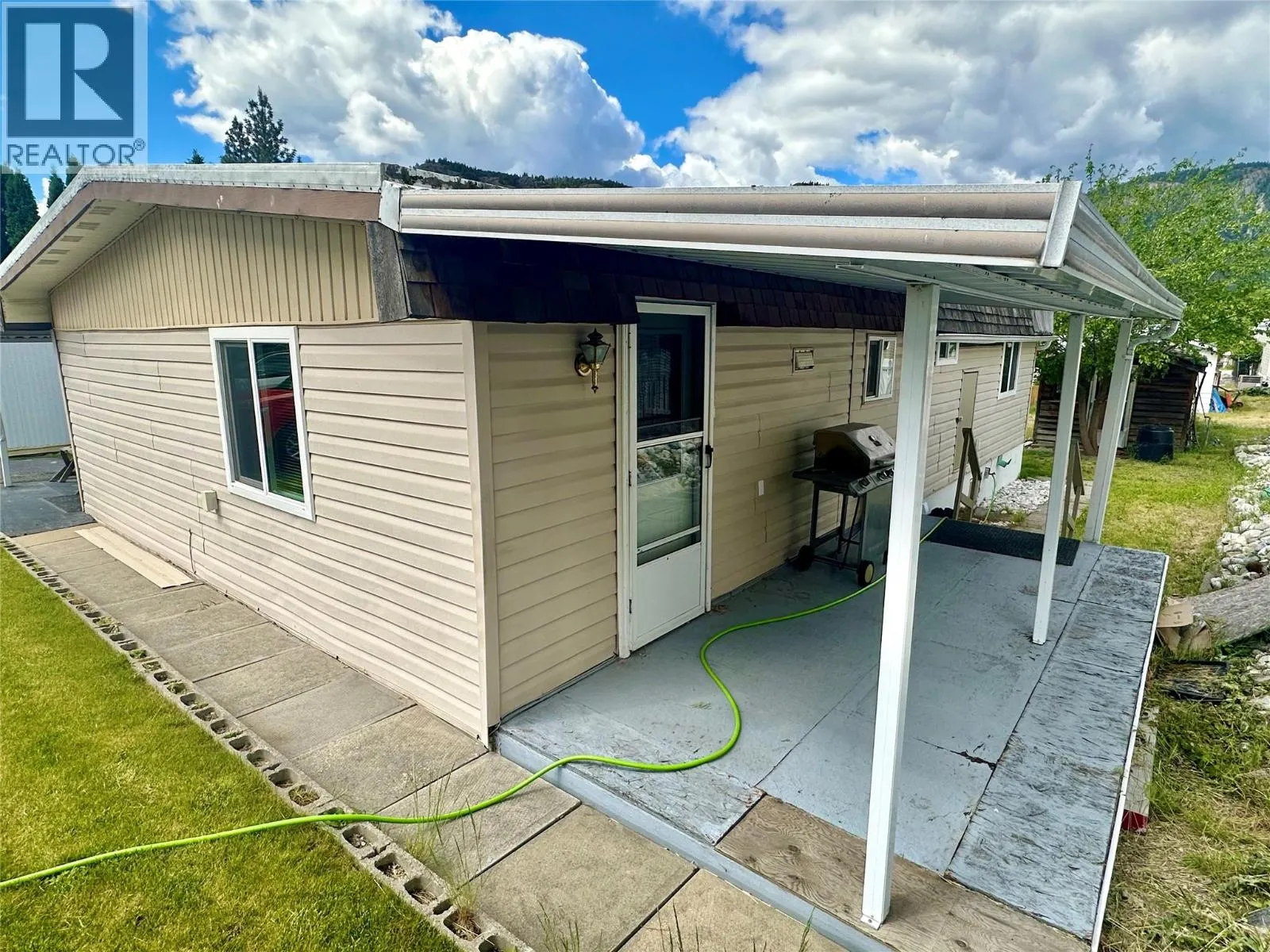 4505 MCLEAN CREEK Road Unit# D30