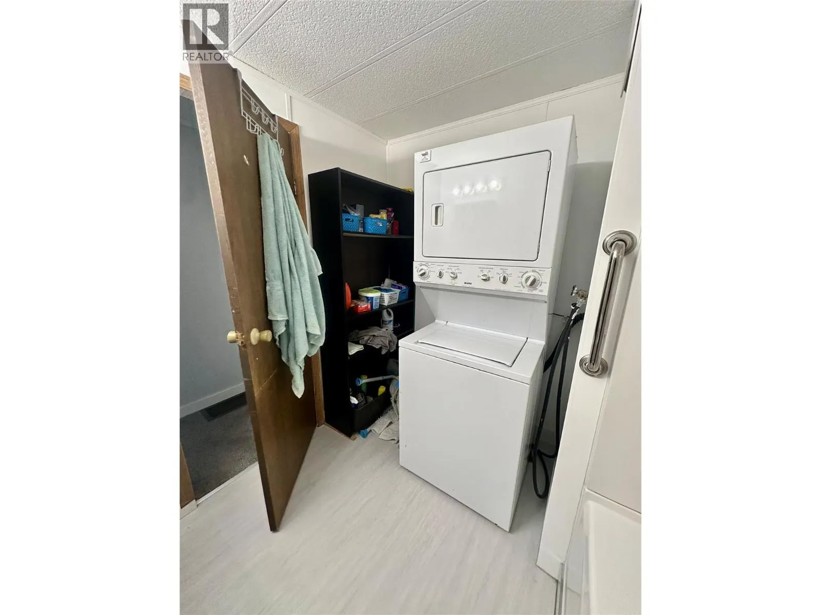 4505 MCLEAN CREEK Road Unit# D30