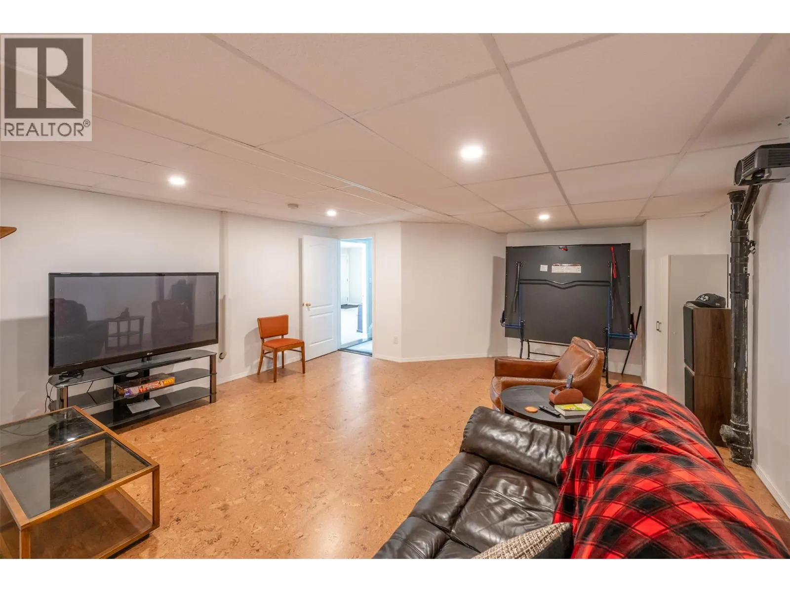 600 PONDEROSA Road