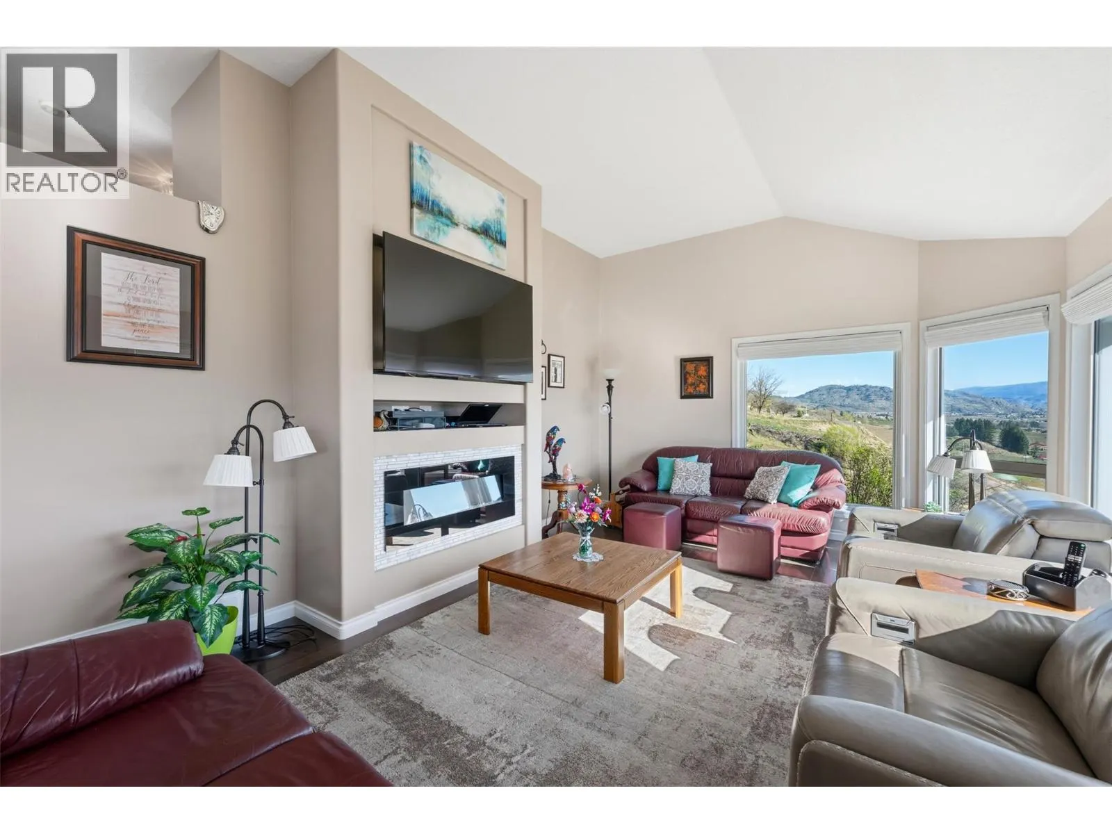 600 PONDEROSA Road