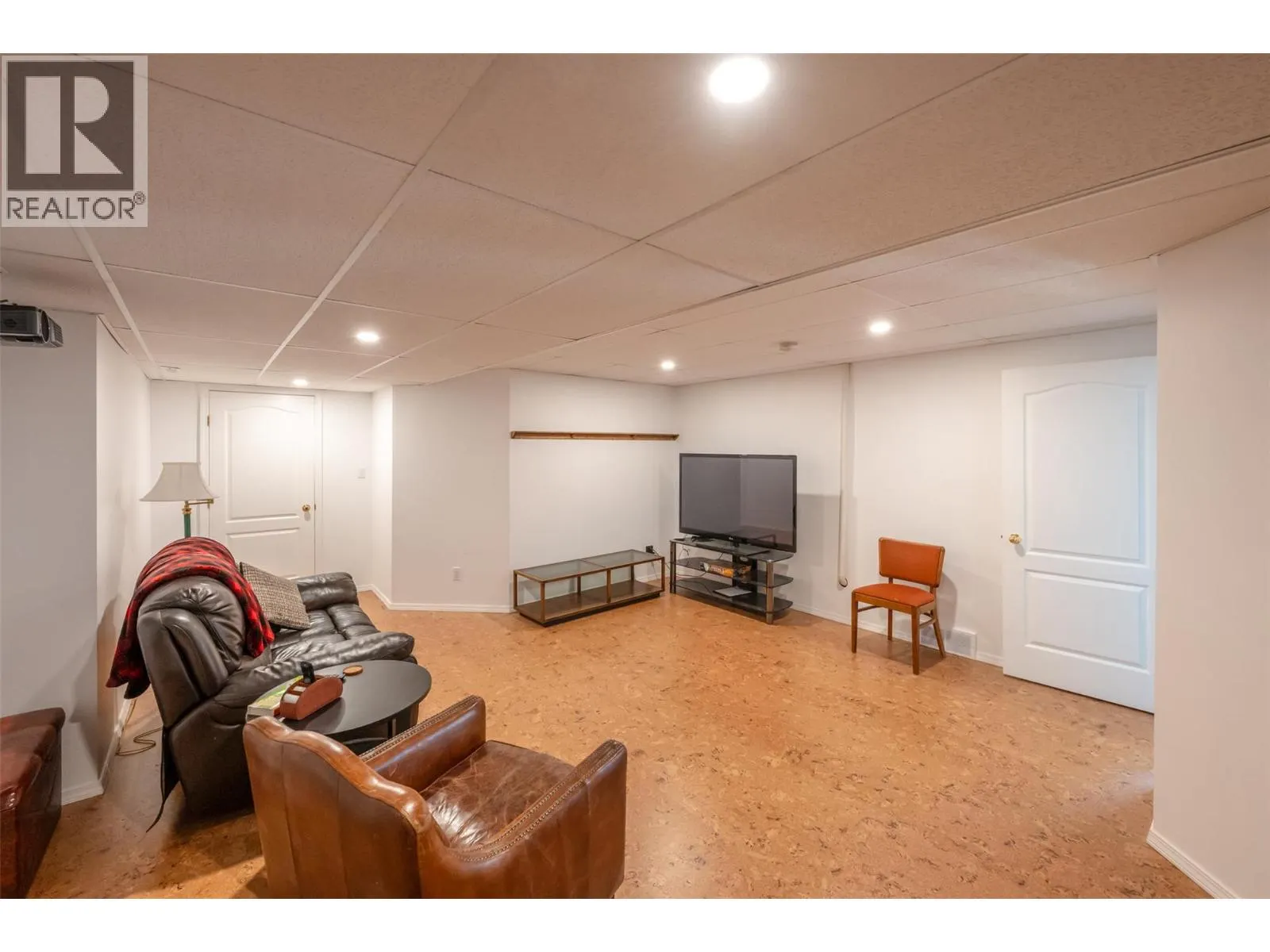 600 PONDEROSA Road