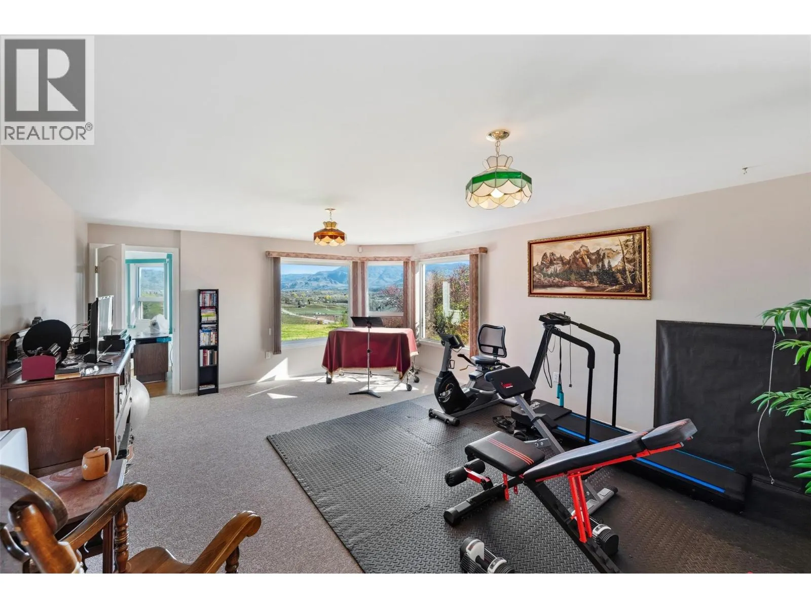 600 PONDEROSA Road