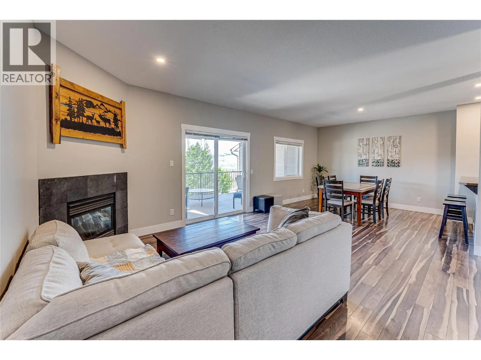995 Mt. Ida Drive Unit# 4