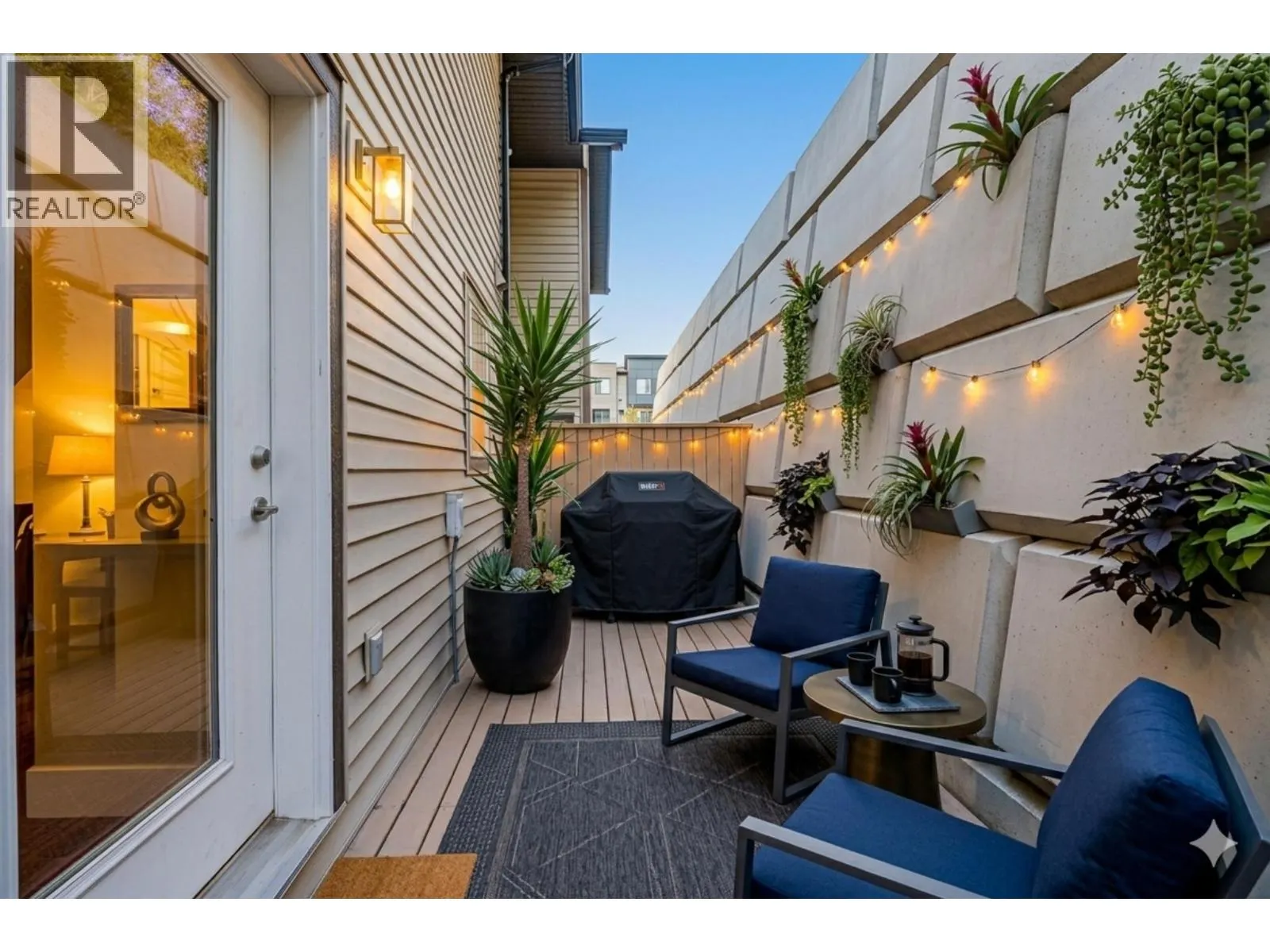 995 Mt. Ida Drive Unit# 4