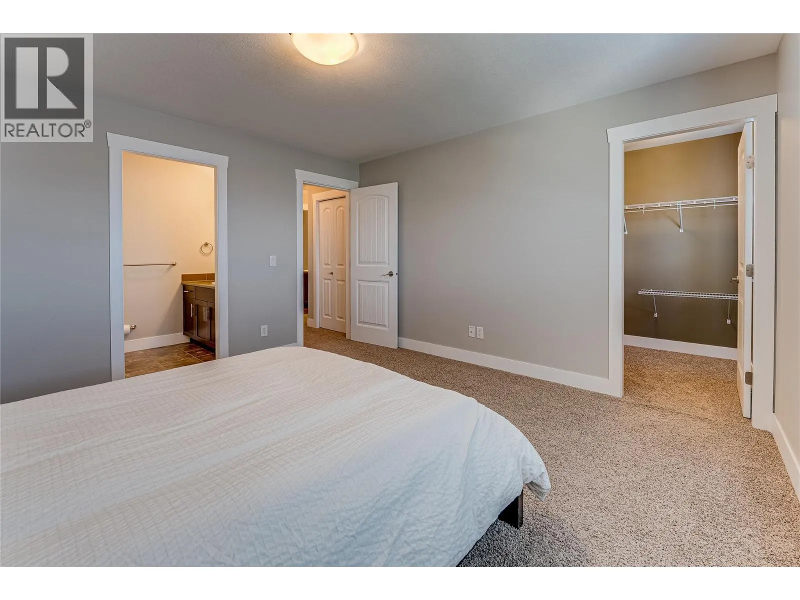 995 Mt. Ida Drive Unit# 4