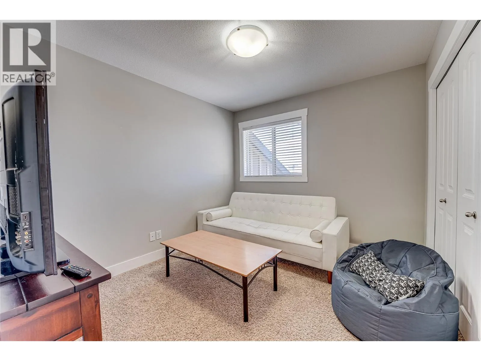 995 Mt. Ida Drive Unit# 4