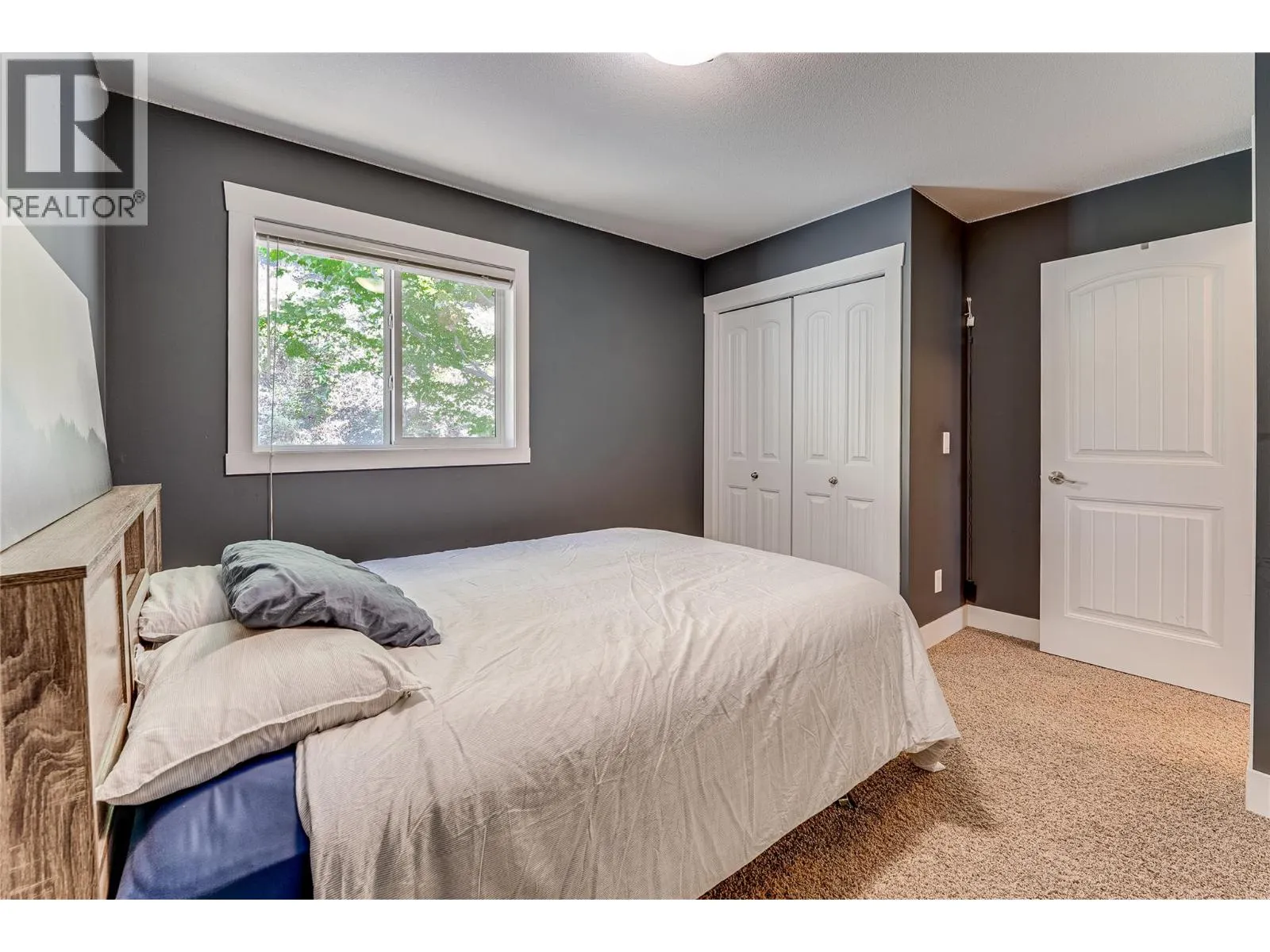 995 Mt. Ida Drive Unit# 4