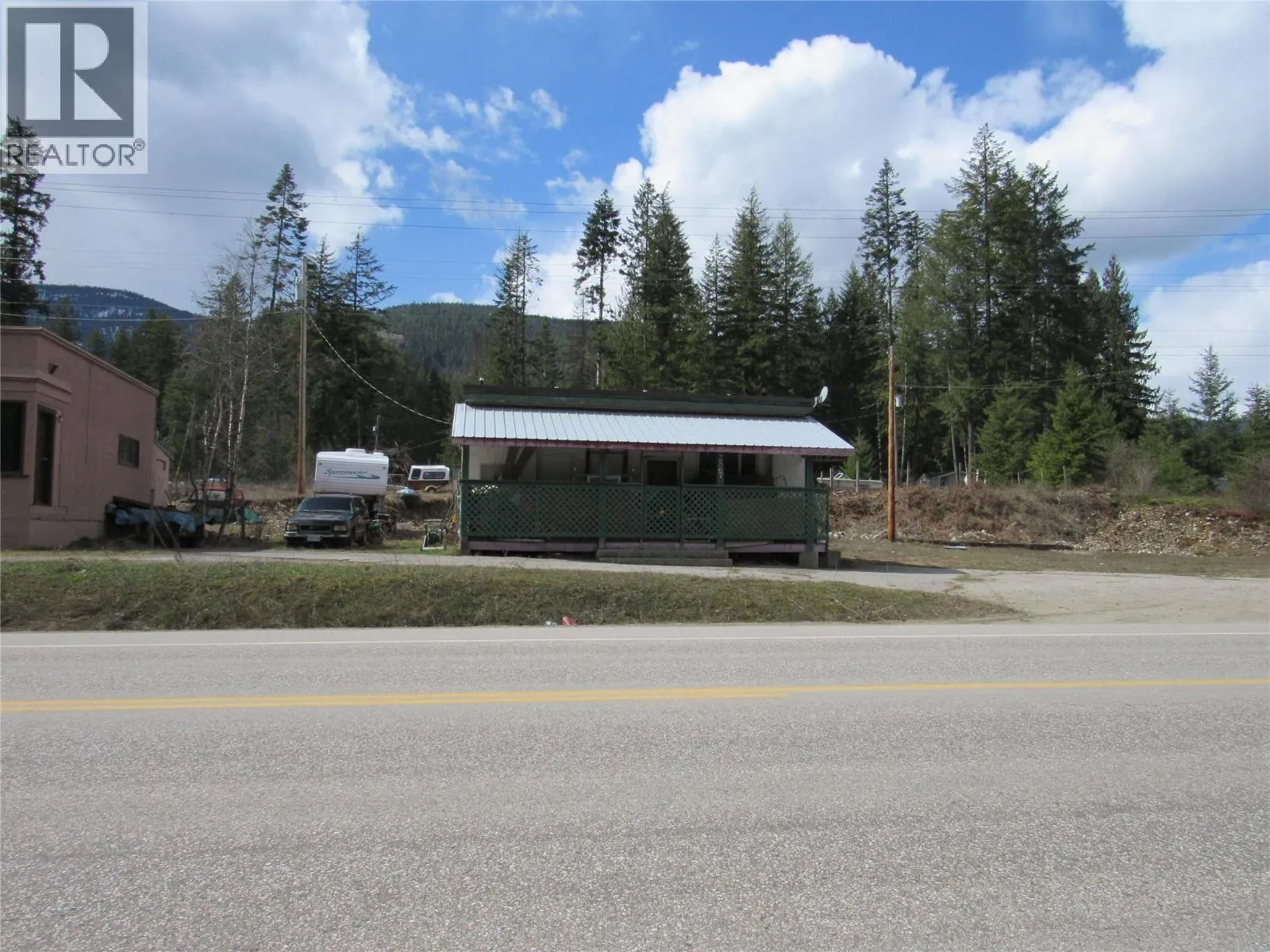 2565 3A Highway