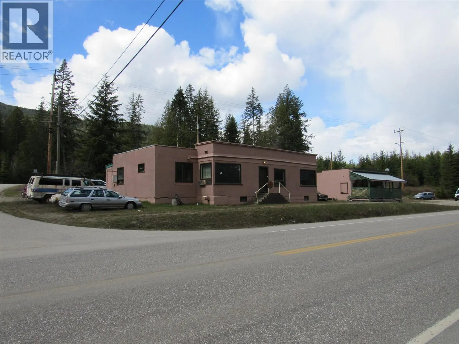 2565 3A Highway