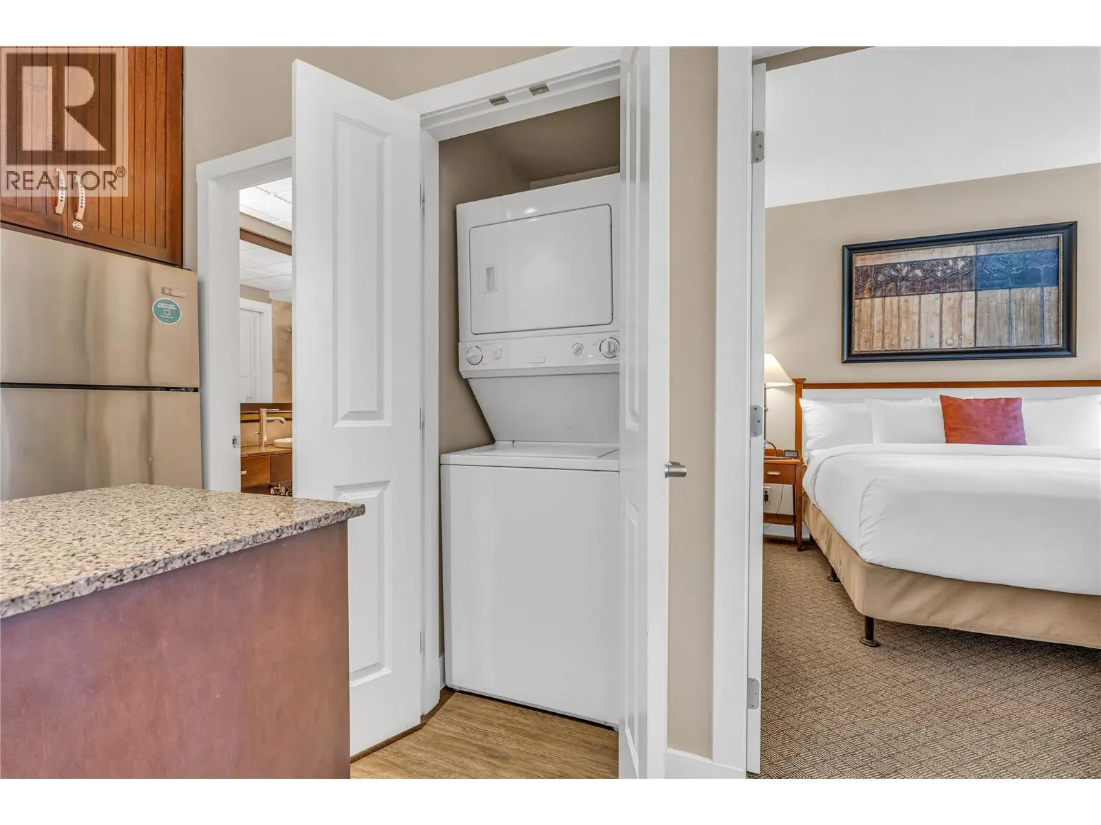 12811 Lakeshore Drive S Unit# 410/411