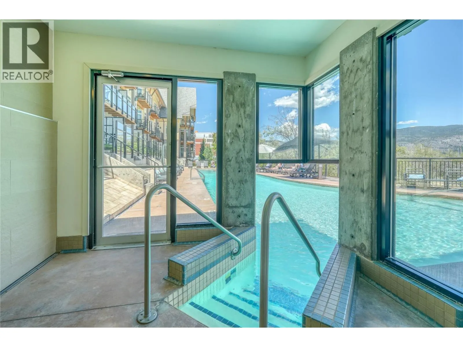 12811 Lakeshore Drive S Unit# 410/411