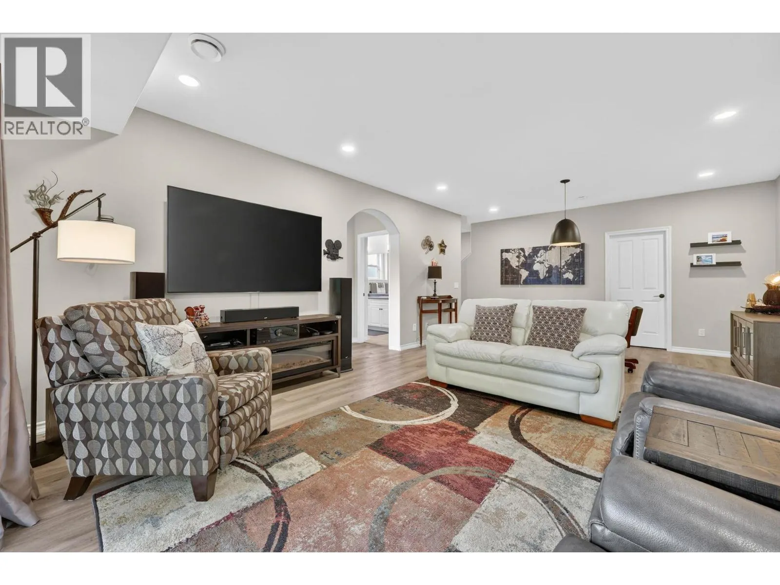 3925 Gallaghers Circle