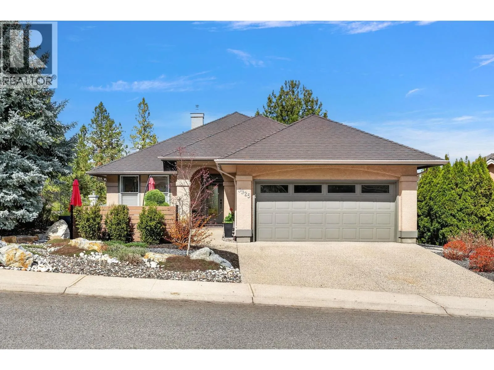 3925 Gallaghers Circle