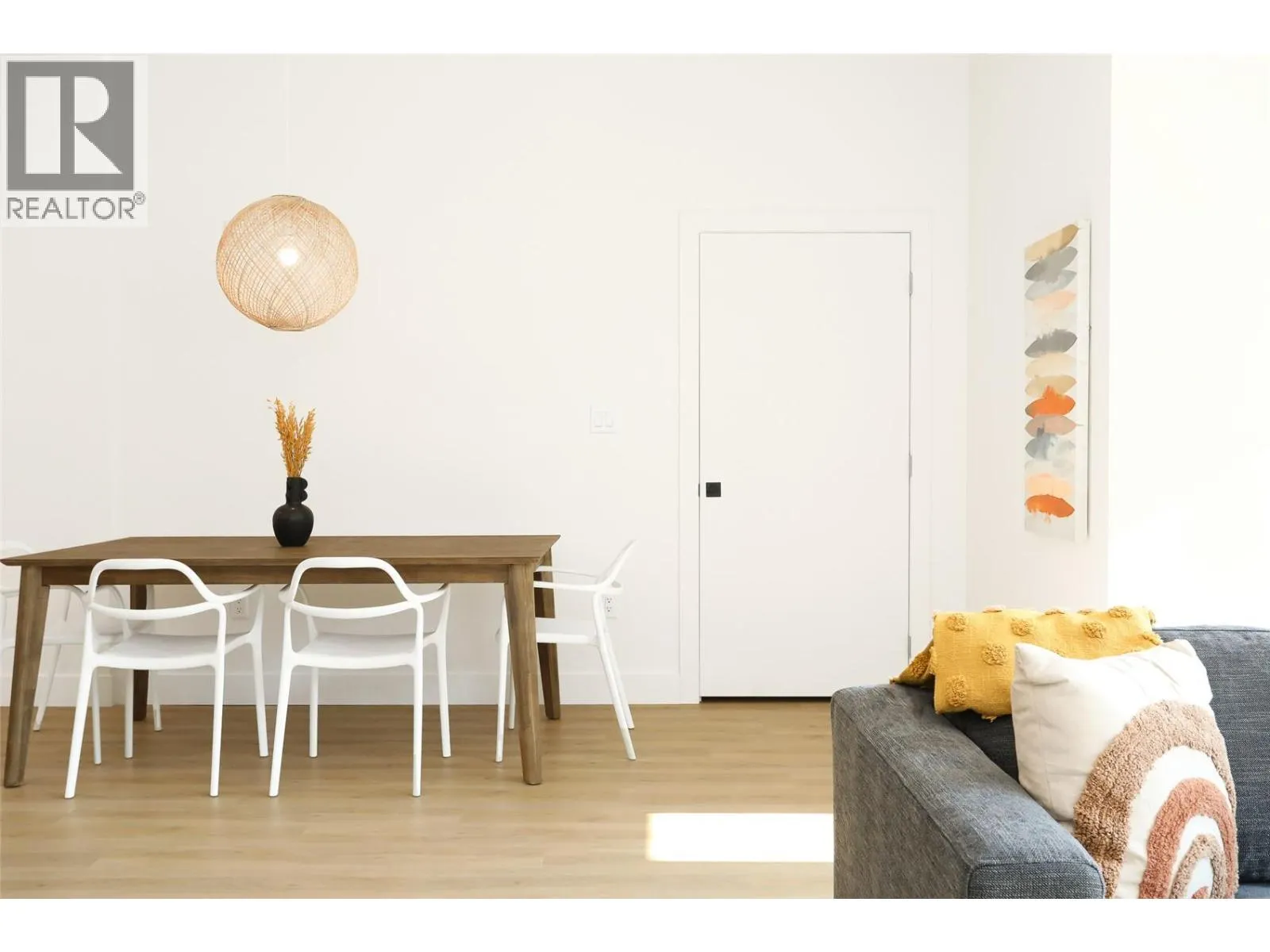 850 RAILWAY Lane Unit# 103