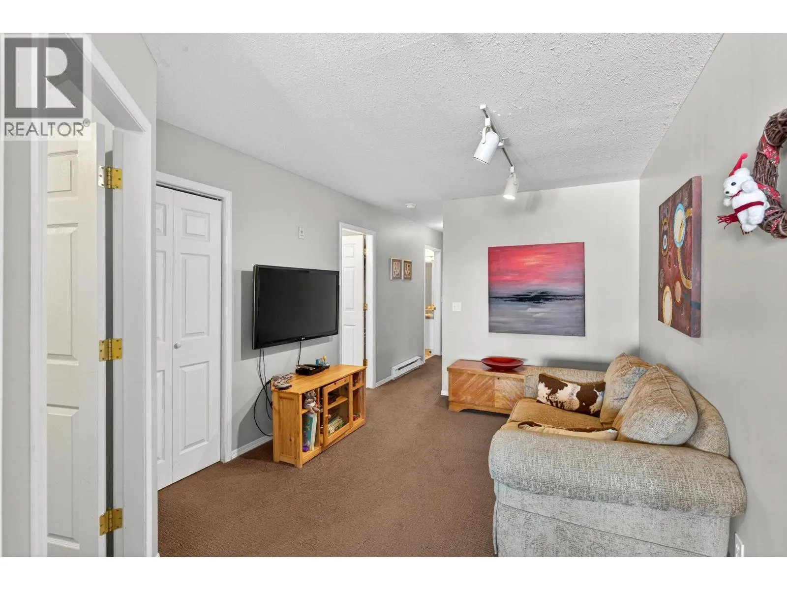 7375 Porcupine Road Unit# 102