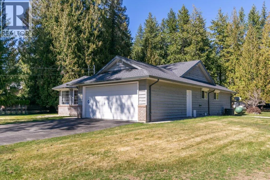 3789 Zinck Road