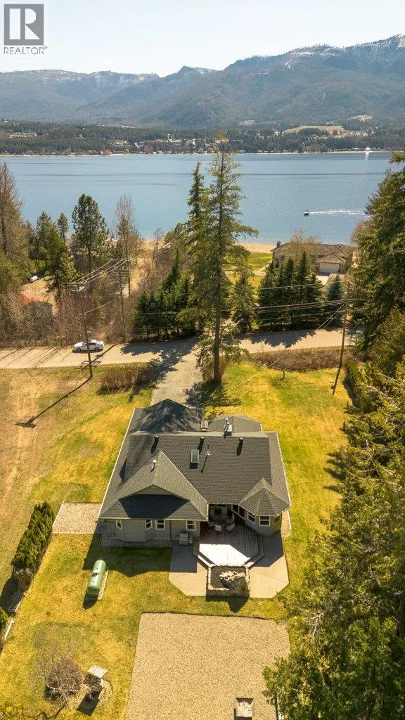 3789 Zinck Road
