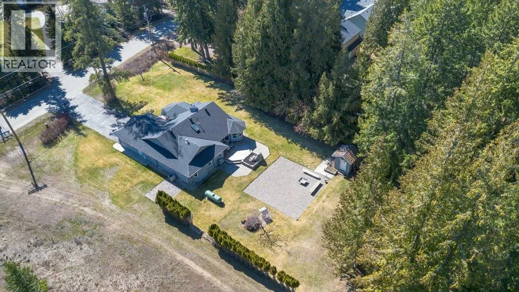 3789 Zinck Road
