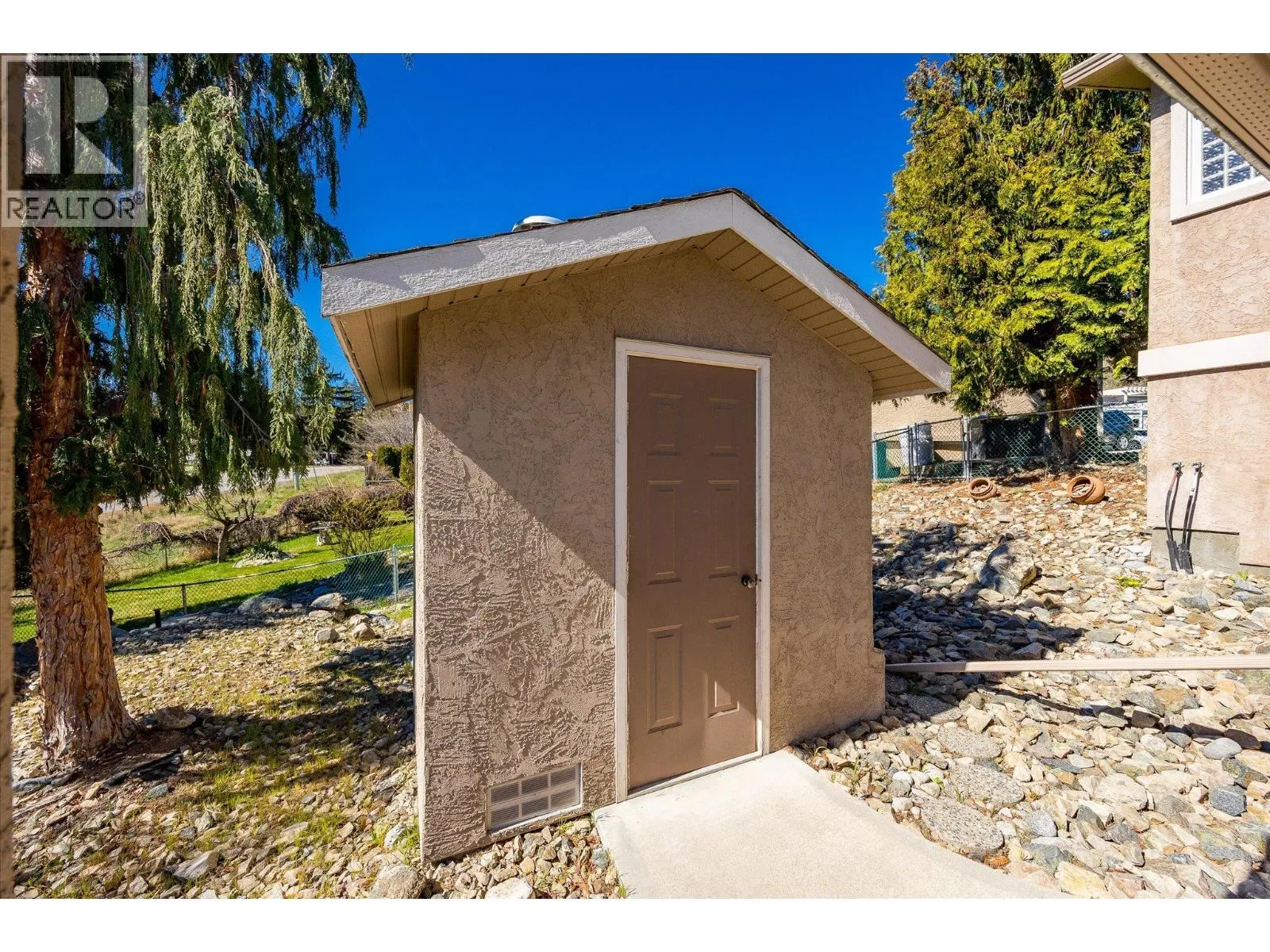 6157 Gillam Crescent