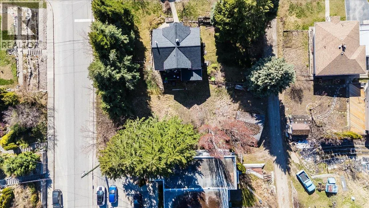 605 & 607 Gore Street